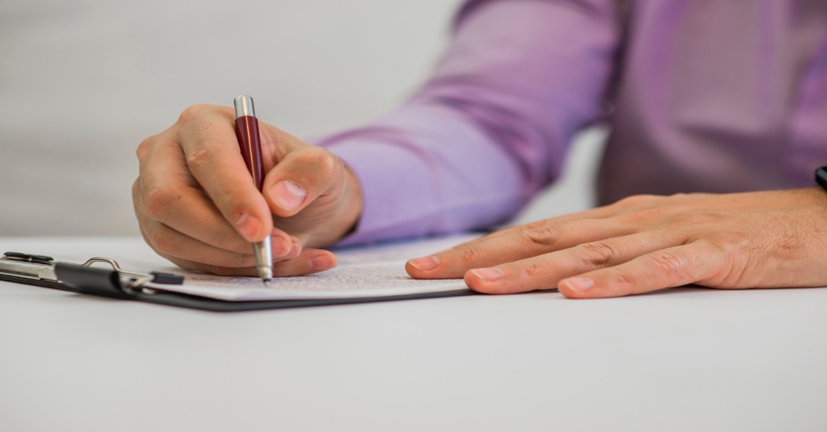 Semi-Structured Questionnaire: Definition, Advantages & Examples for Effective Research